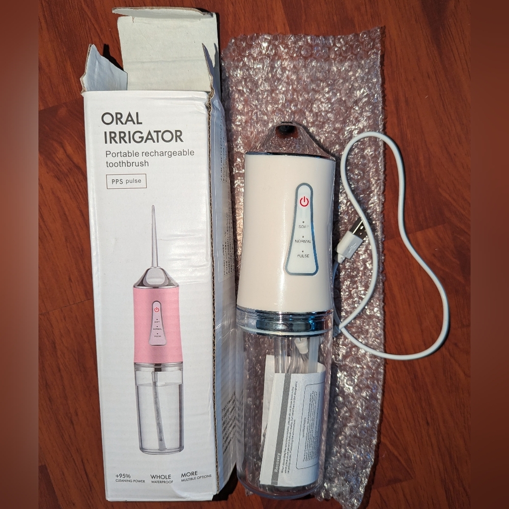 Cordless water flosser